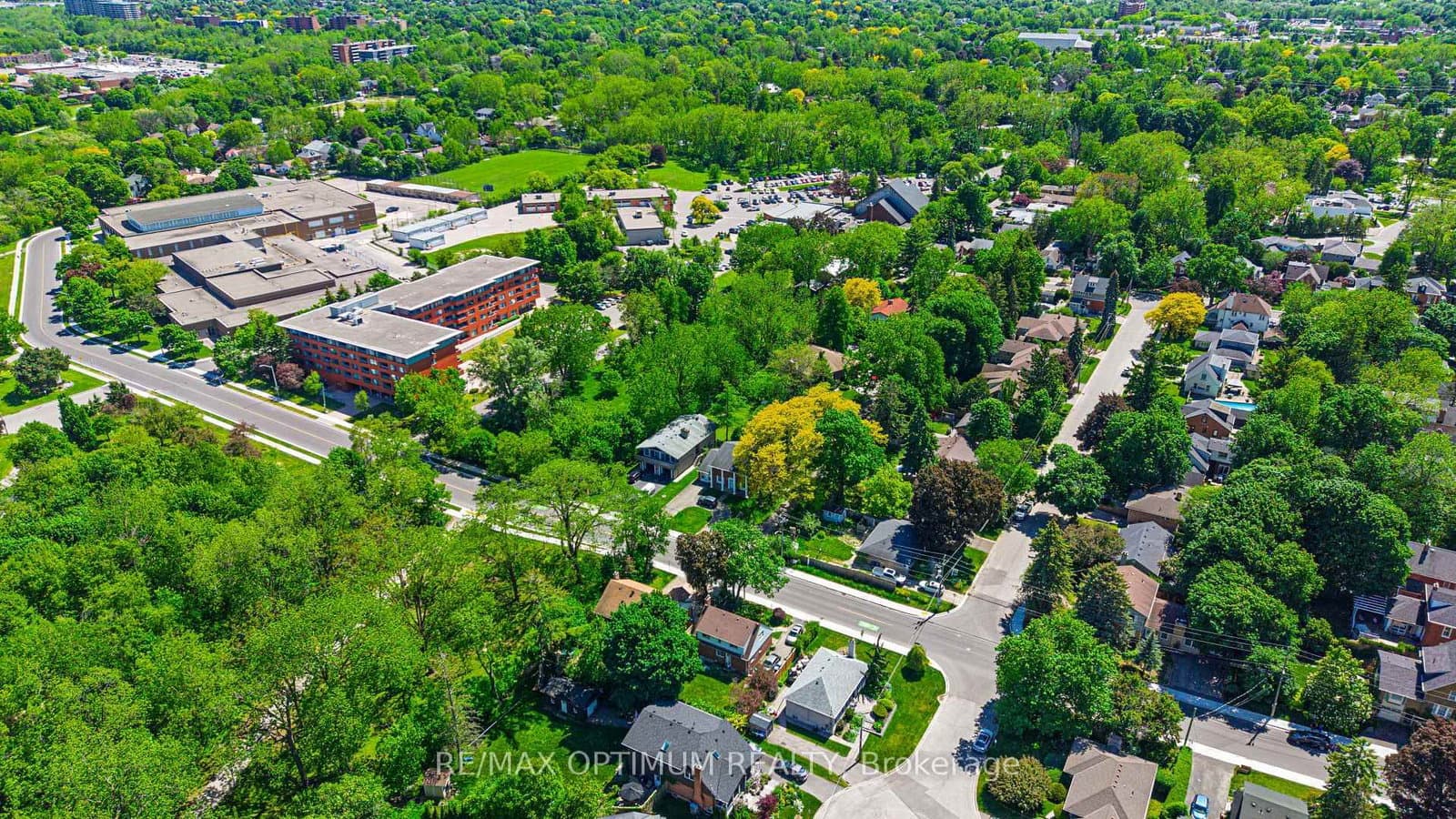18 Armstrong Street thumbnail 47
