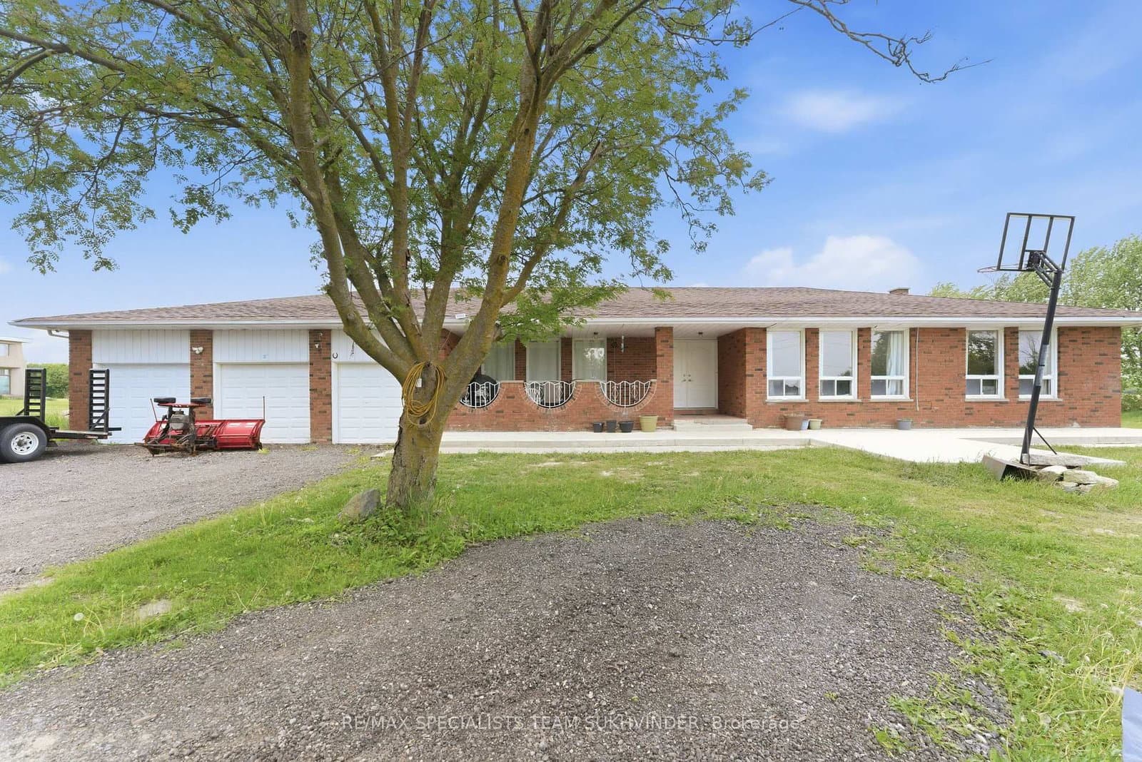 7236 Mayfield Road thumbnail 3