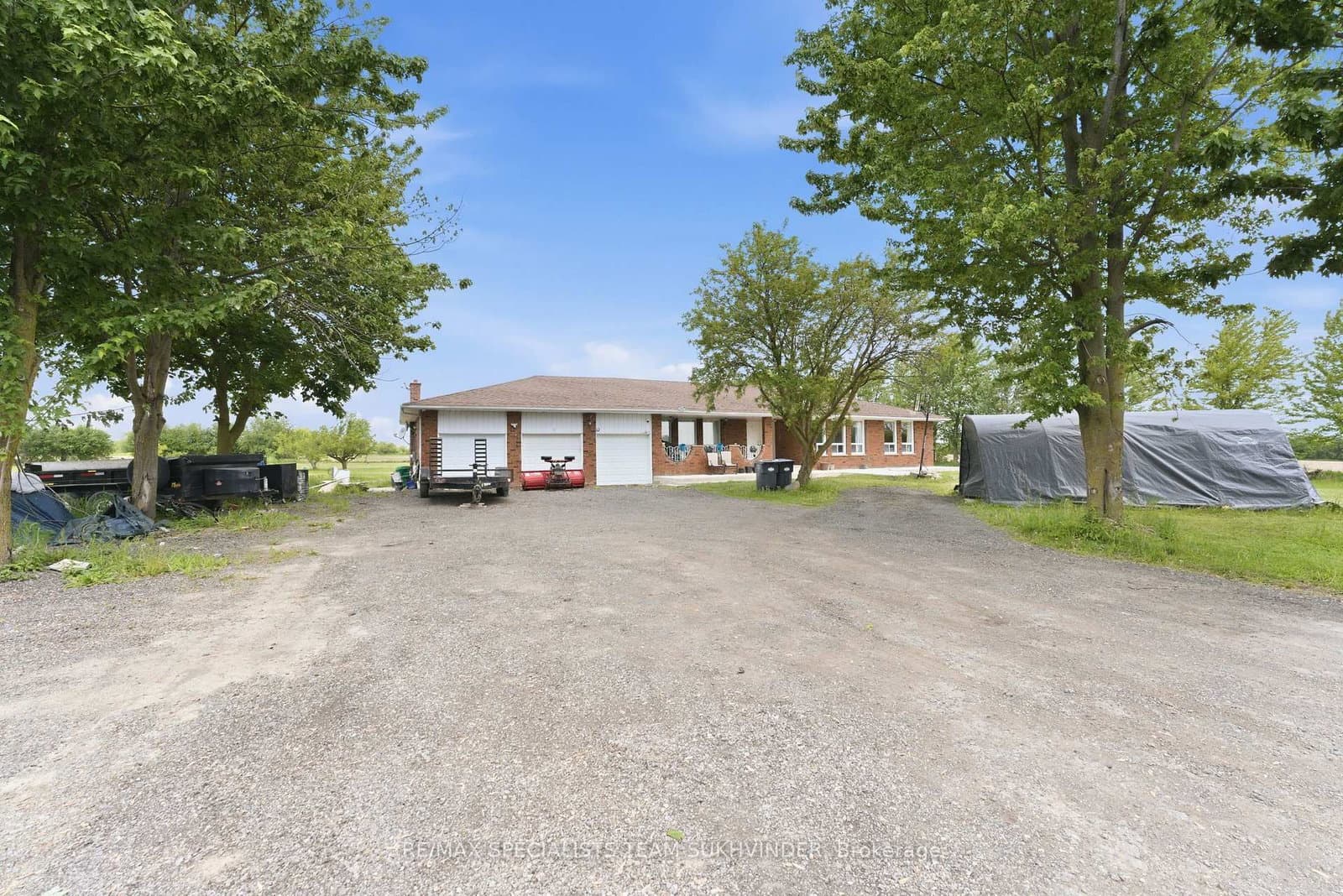 7236 Mayfield Road thumbnail 2