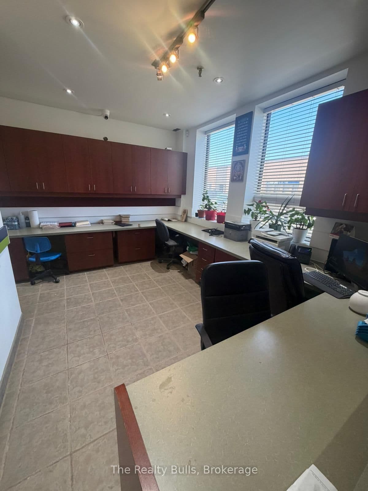 11 Goodmark Place, Unit 1 thumbnail 5
