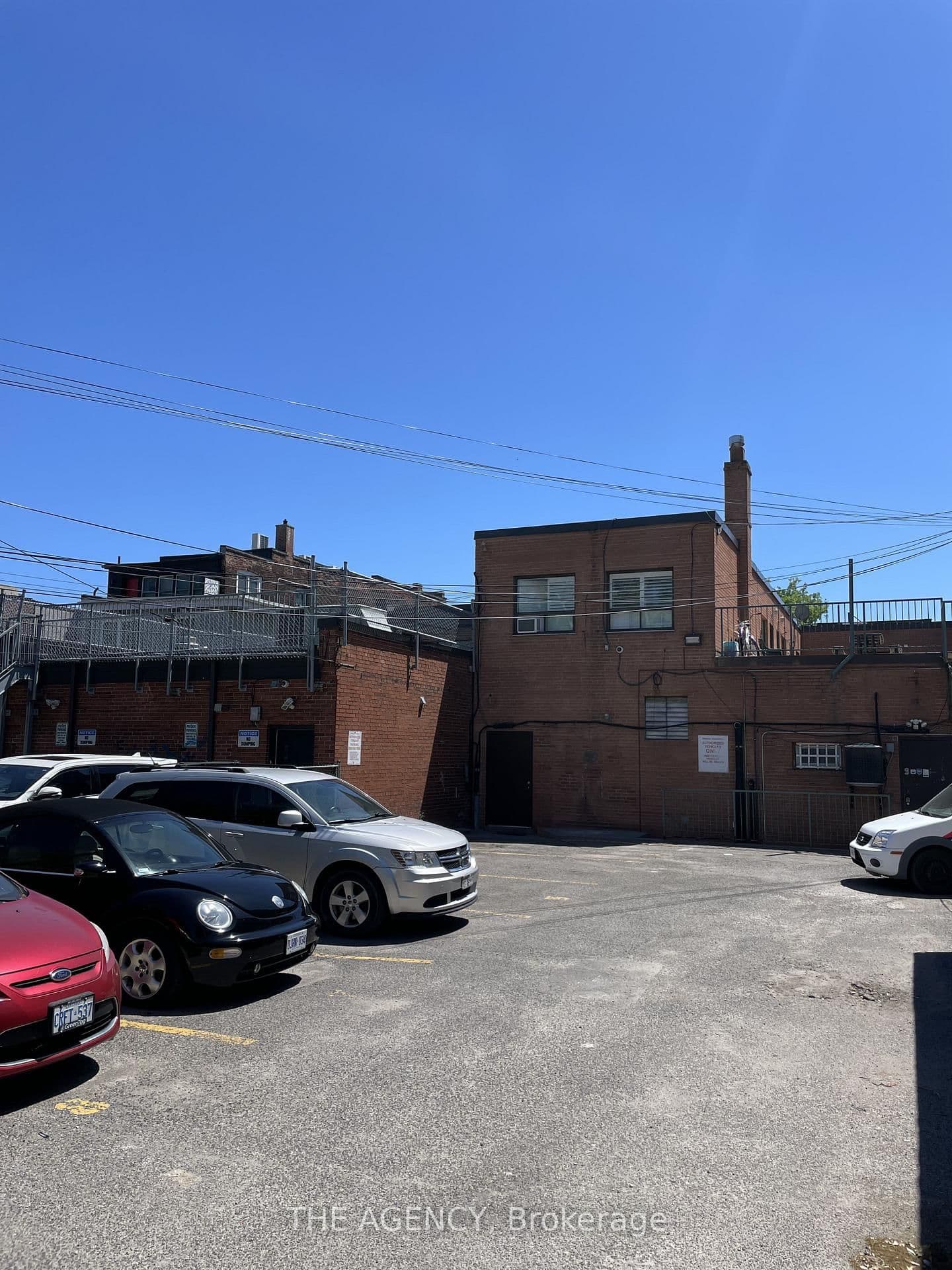 2936 Dundas Street W thumbnail 11