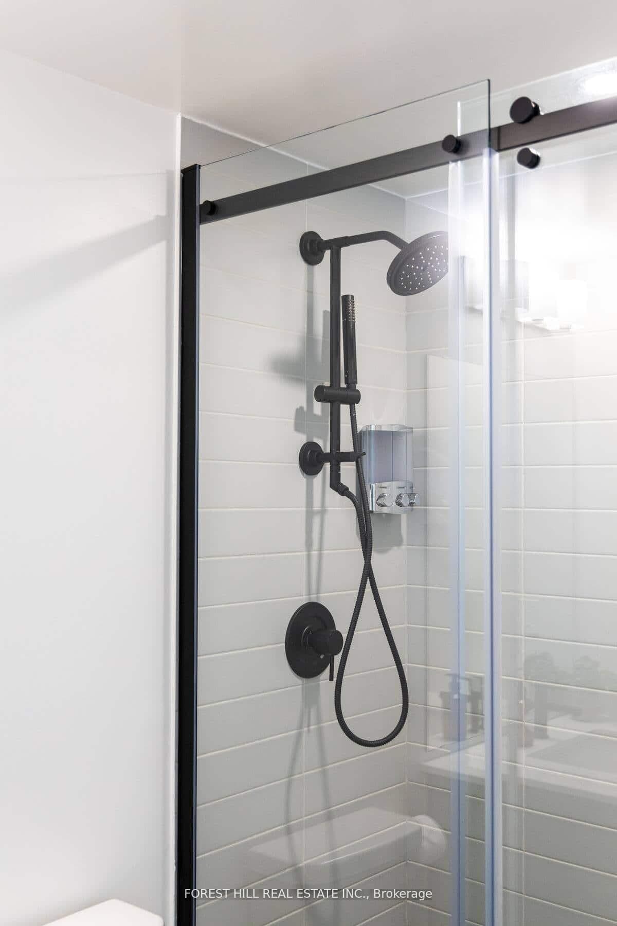 2300 St Clair Avenue W, Unit 101 thumbnail 20