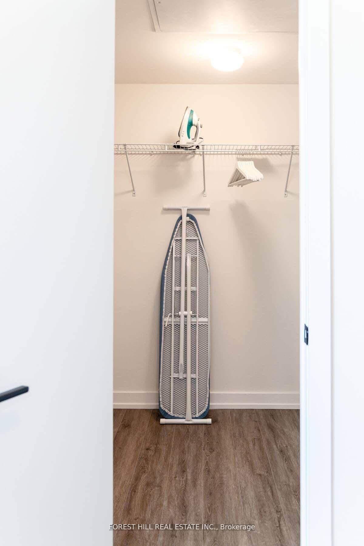 2300 St Clair Avenue W, Unit 101 thumbnail 22