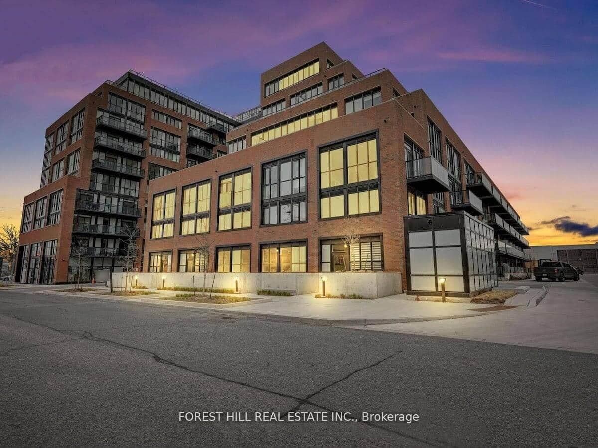 2300 St Clair Avenue W, Unit 101 thumbnail 34