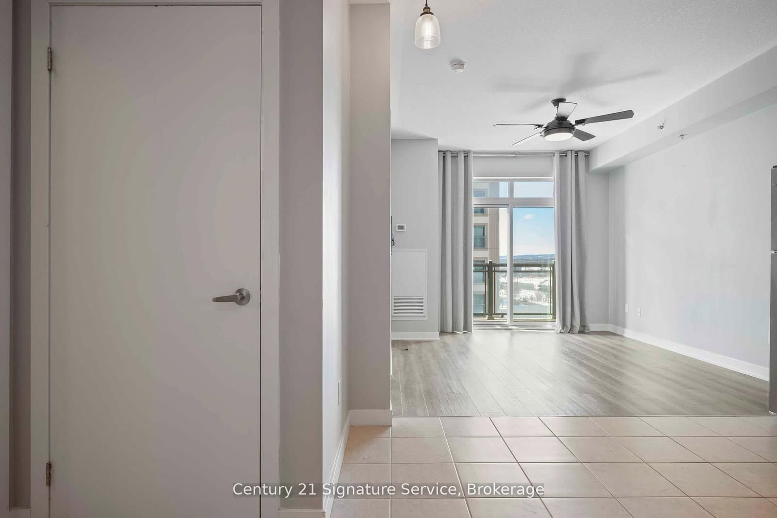 2486 Old Bronte Road, Unit 405 thumbnail 11