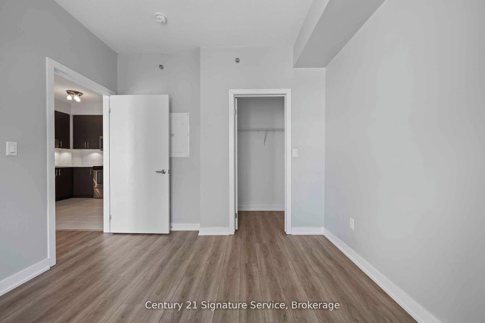 2486 Old Bronte Road, Unit 405 thumbnail 19