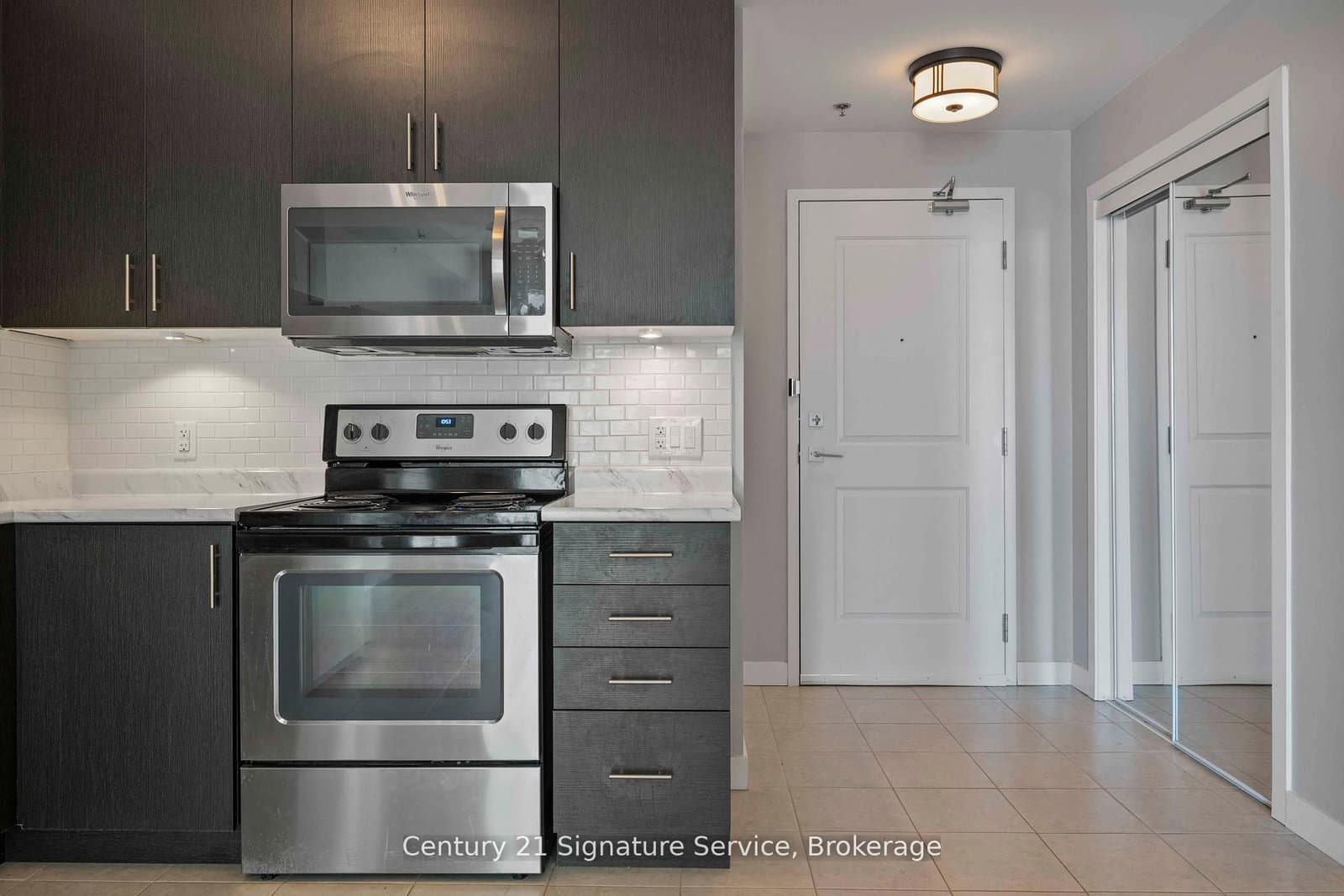 2486 Old Bronte Road, Unit 405 thumbnail 4
