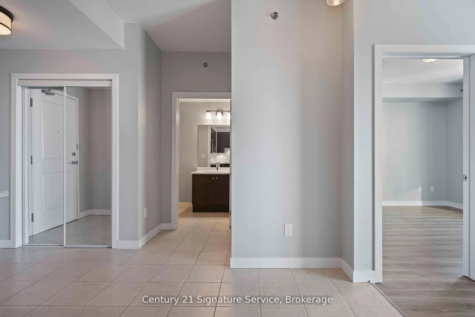 2486 Old Bronte Road, Unit 405 thumbnail 6