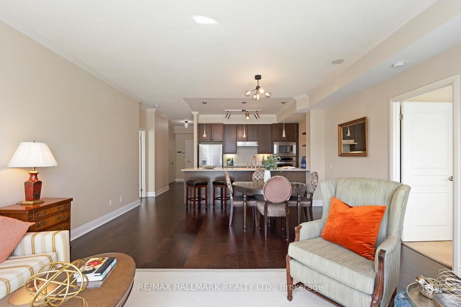 1 Hurontario Street, Unit 601 thumbnail 15