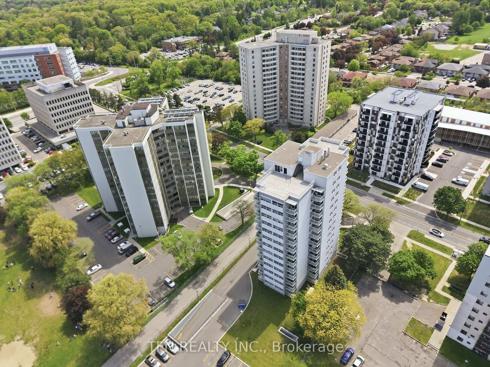 #1204 - 2345 Confederation Parkway