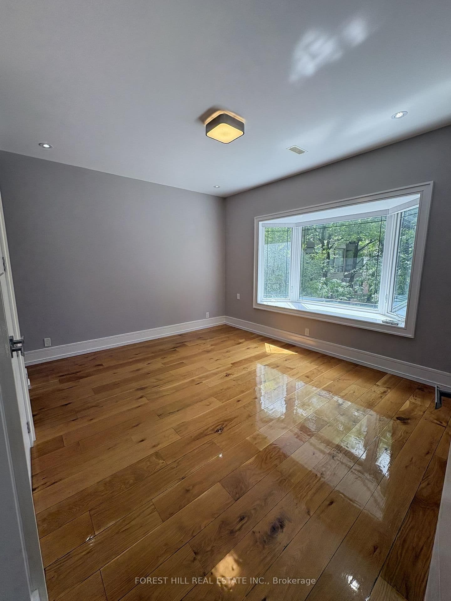 17 Kennedy Park Road thumbnail 7