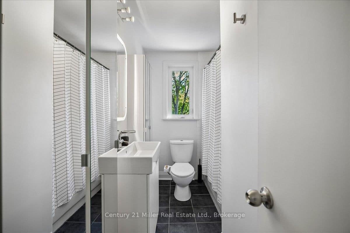 1583 Blanefield Road thumbnail 23