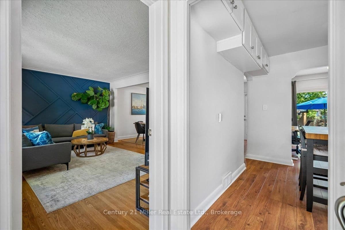 1583 Blanefield Road thumbnail 3