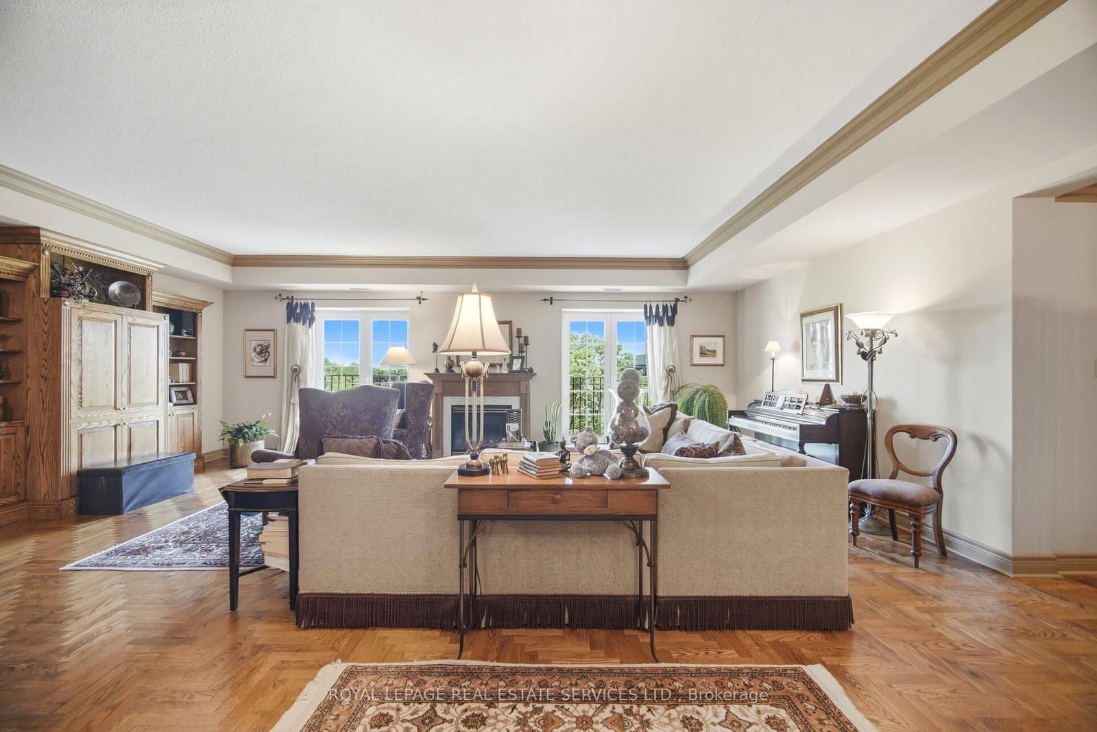 30 Anglesey Boulevard, Unit PH403 thumbnail 16