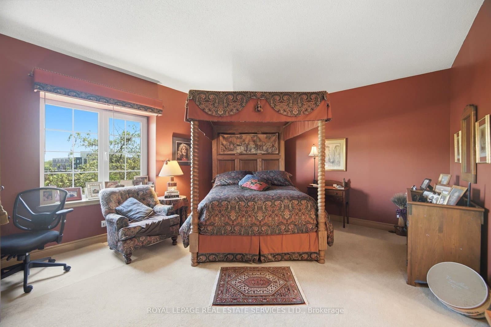 30 Anglesey Boulevard, Unit PH403 thumbnail 24