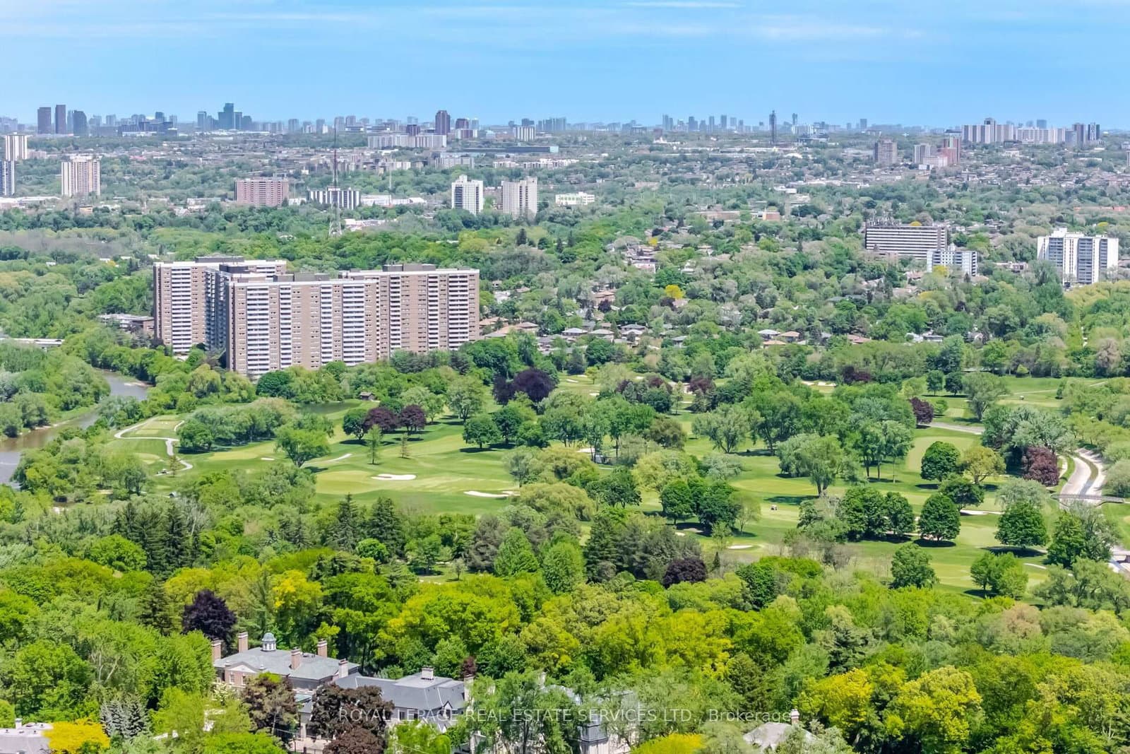 30 Anglesey Boulevard, Unit PH403 thumbnail 45