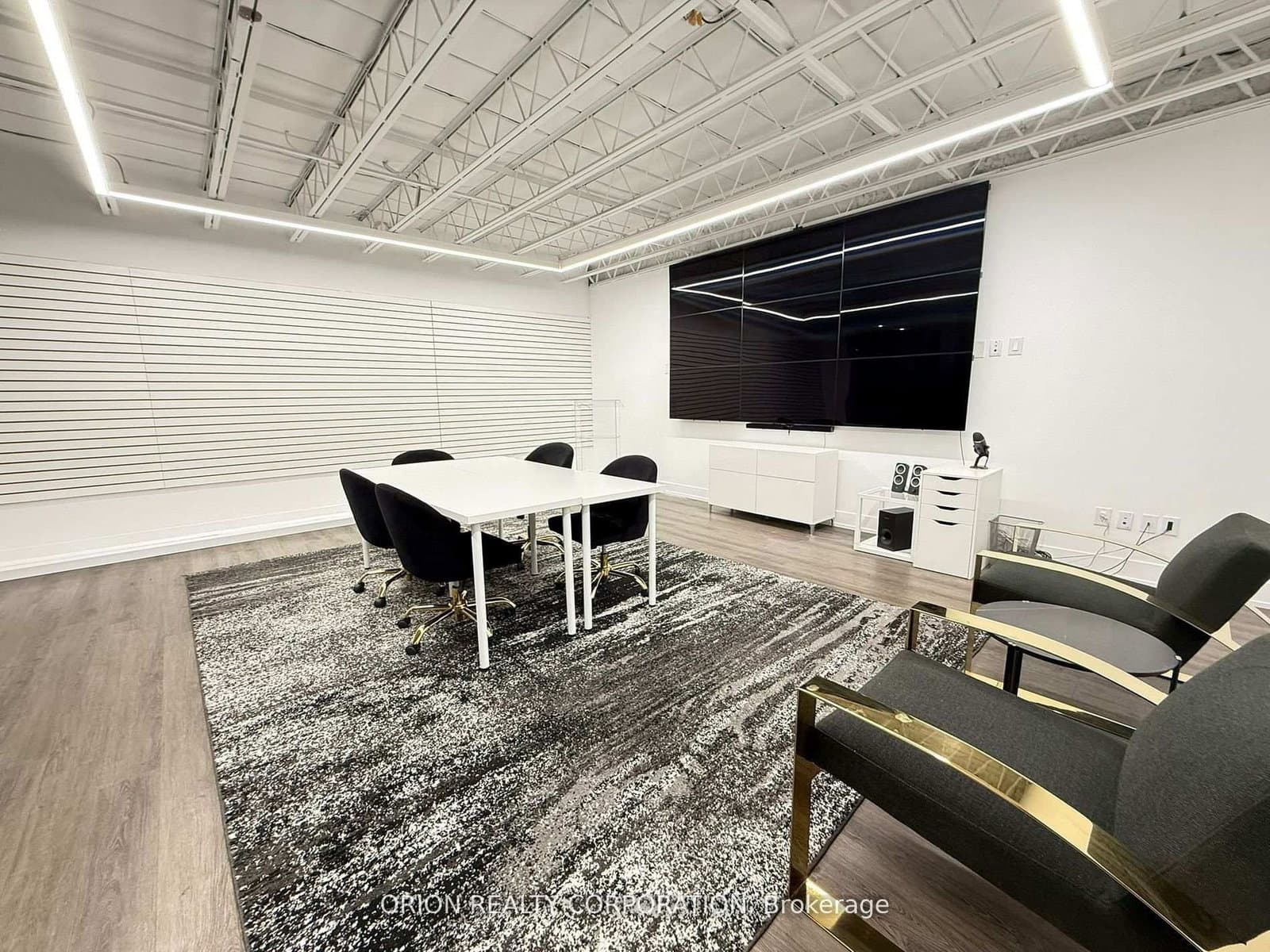 1149 Lakeshore Road E, Unit L3 thumbnail 2