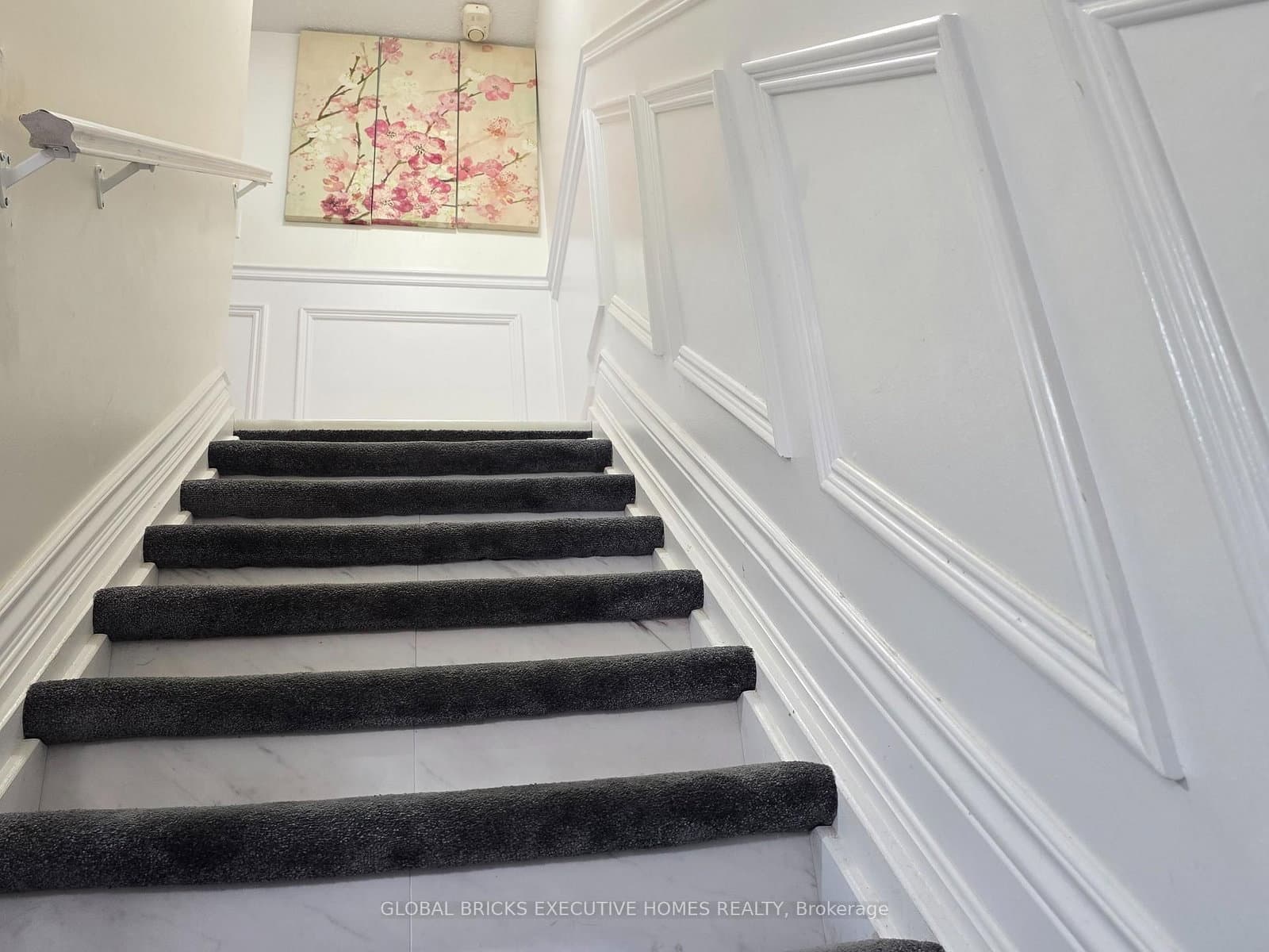 57 Hansen Road N, Unit 34 thumbnail 17