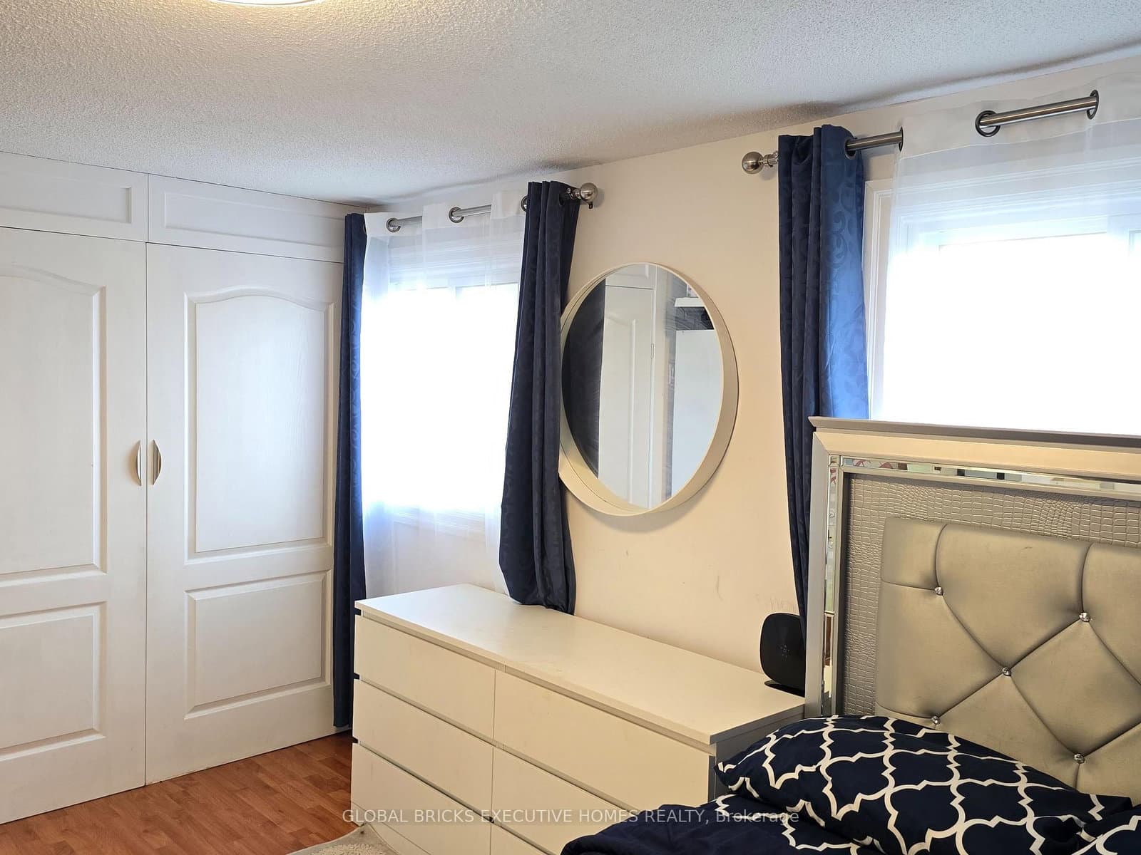 57 Hansen Road N, Unit 34 thumbnail 23