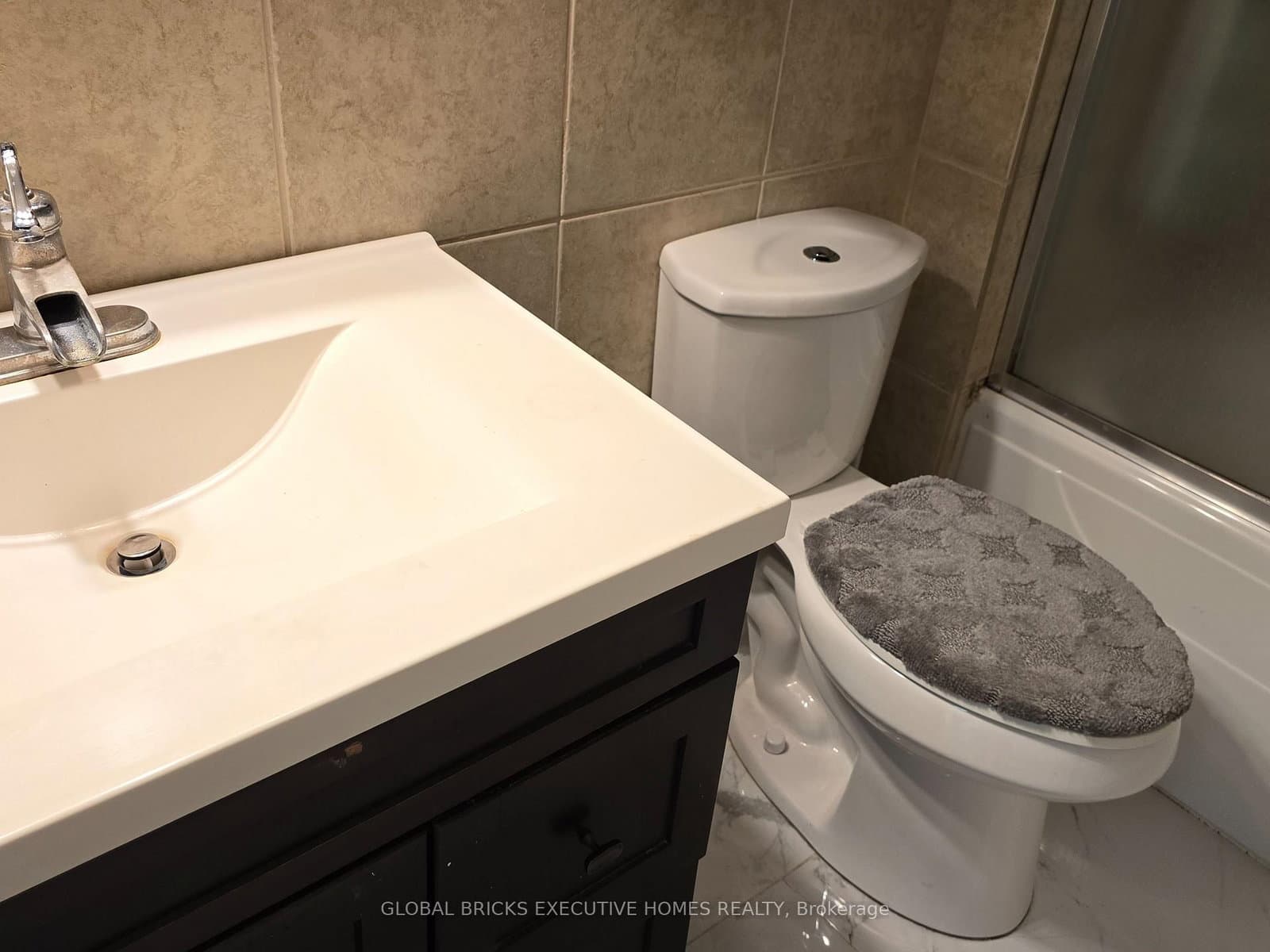 57 Hansen Road N, Unit 34 thumbnail 25