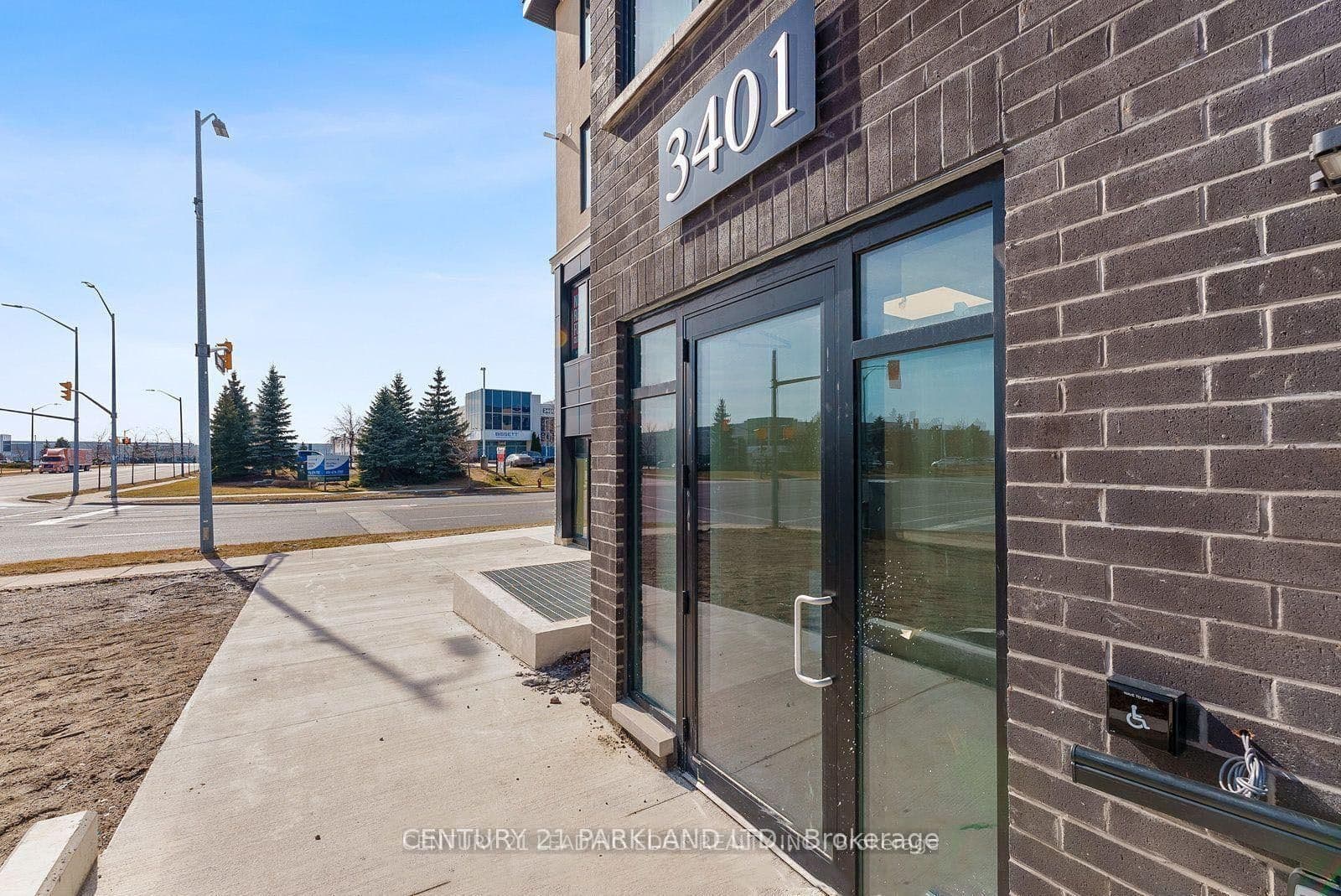 3401 Ridgeway Drive, Unit 416 thumbnail 2