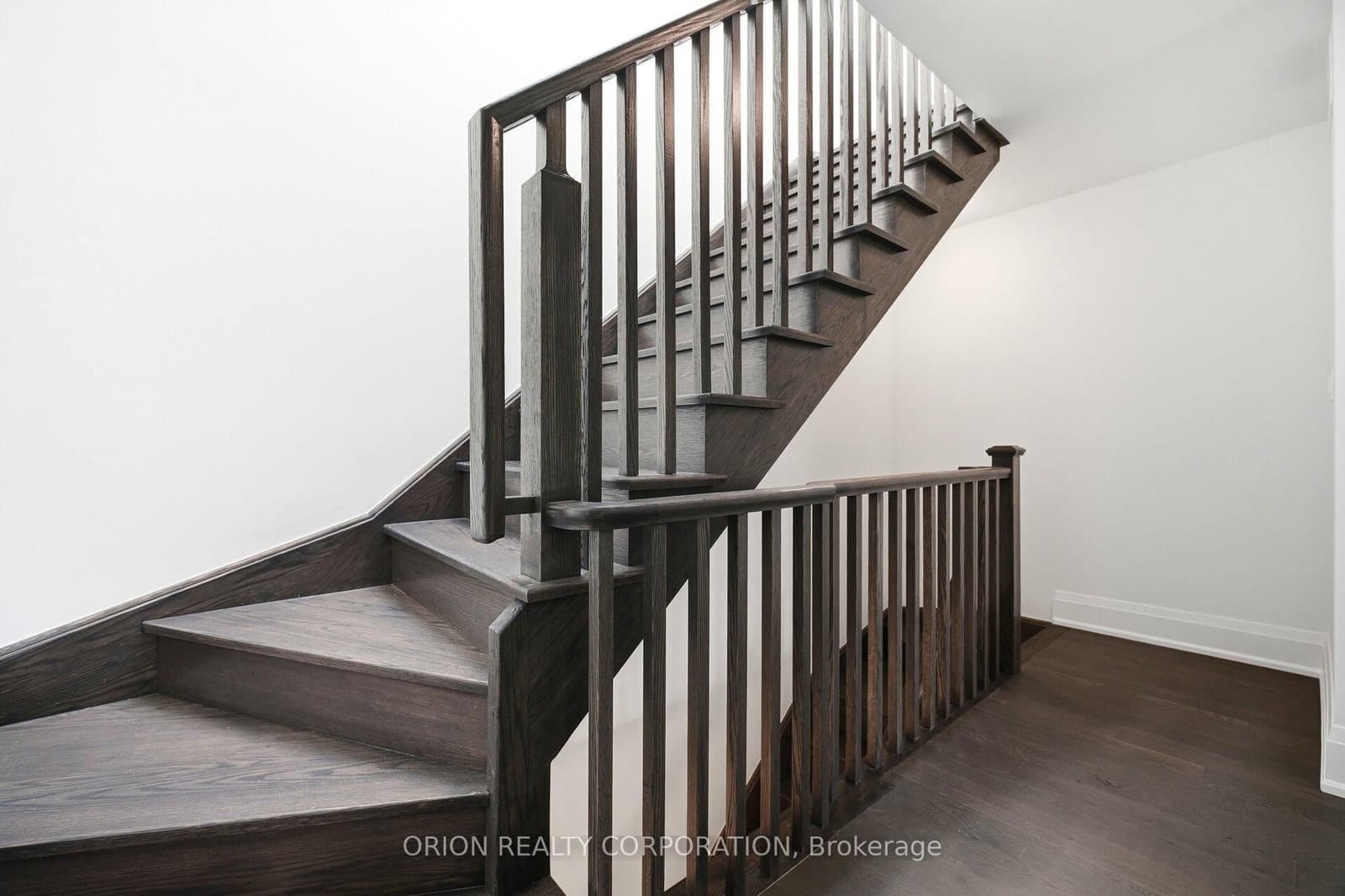 95 Brookfield Road, Unit 6 thumbnail 29