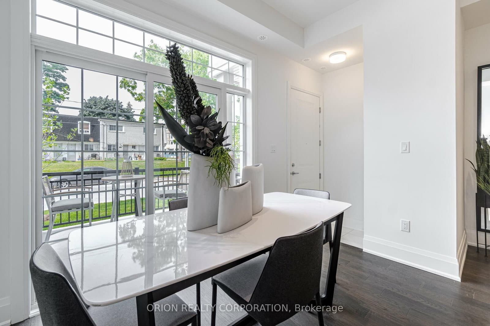 95 Brookfield Road, Unit 6 thumbnail 9