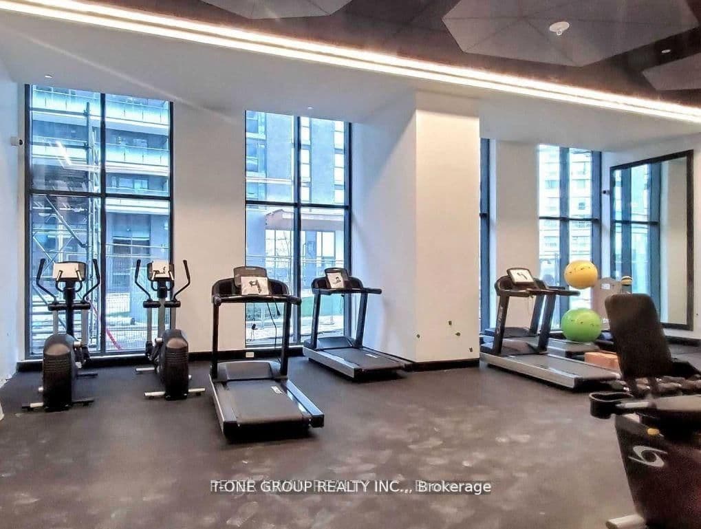 30 Samuel Wood Way, Unit 1504 thumbnail 12