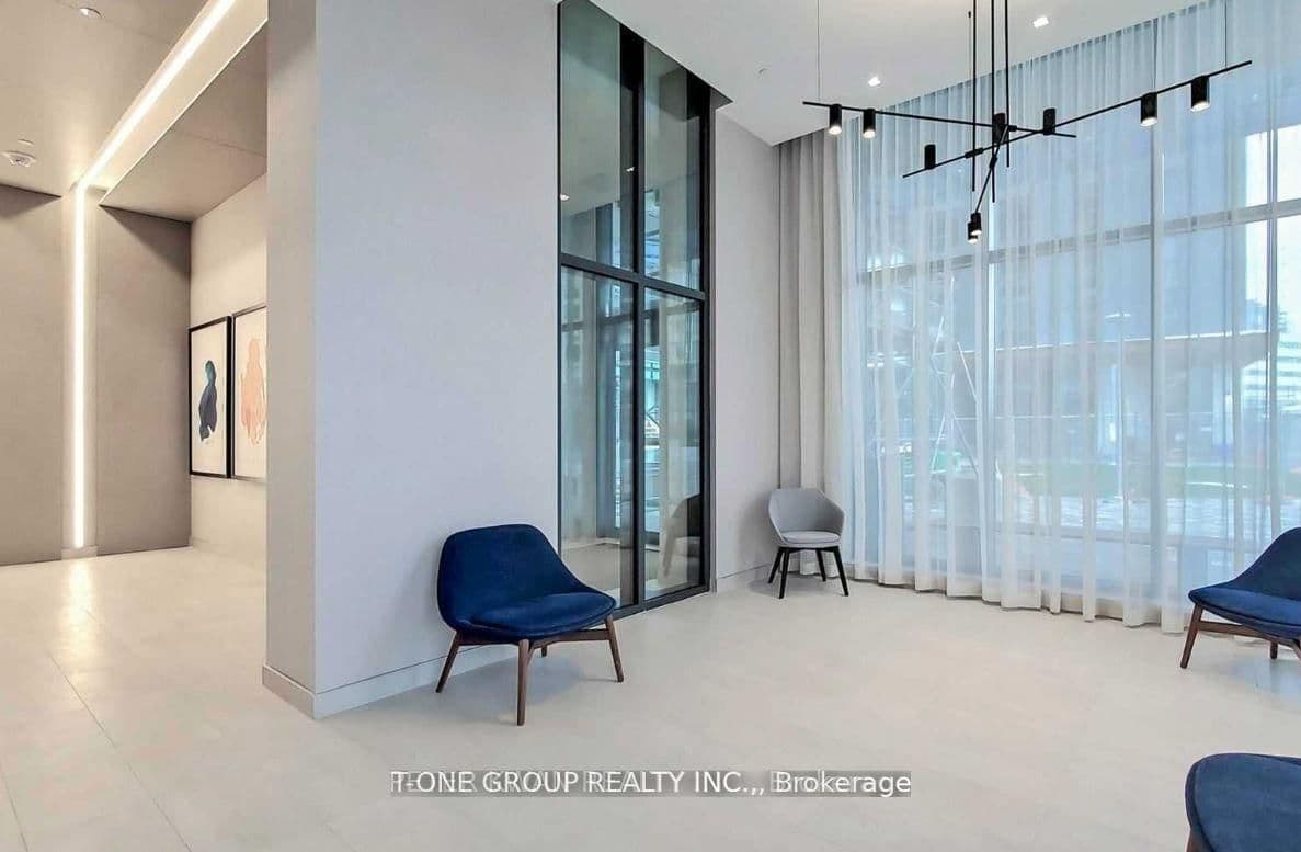 30 Samuel Wood Way, Unit 1504 thumbnail 2