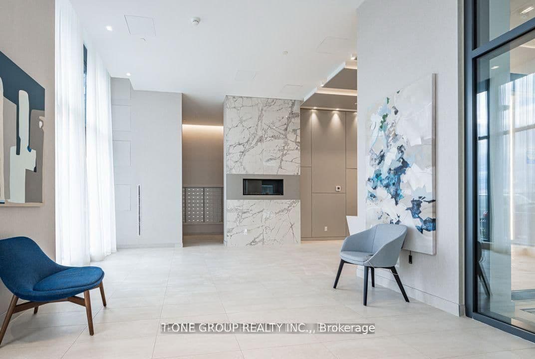 30 Samuel Wood Way, Unit 1504 thumbnail 3