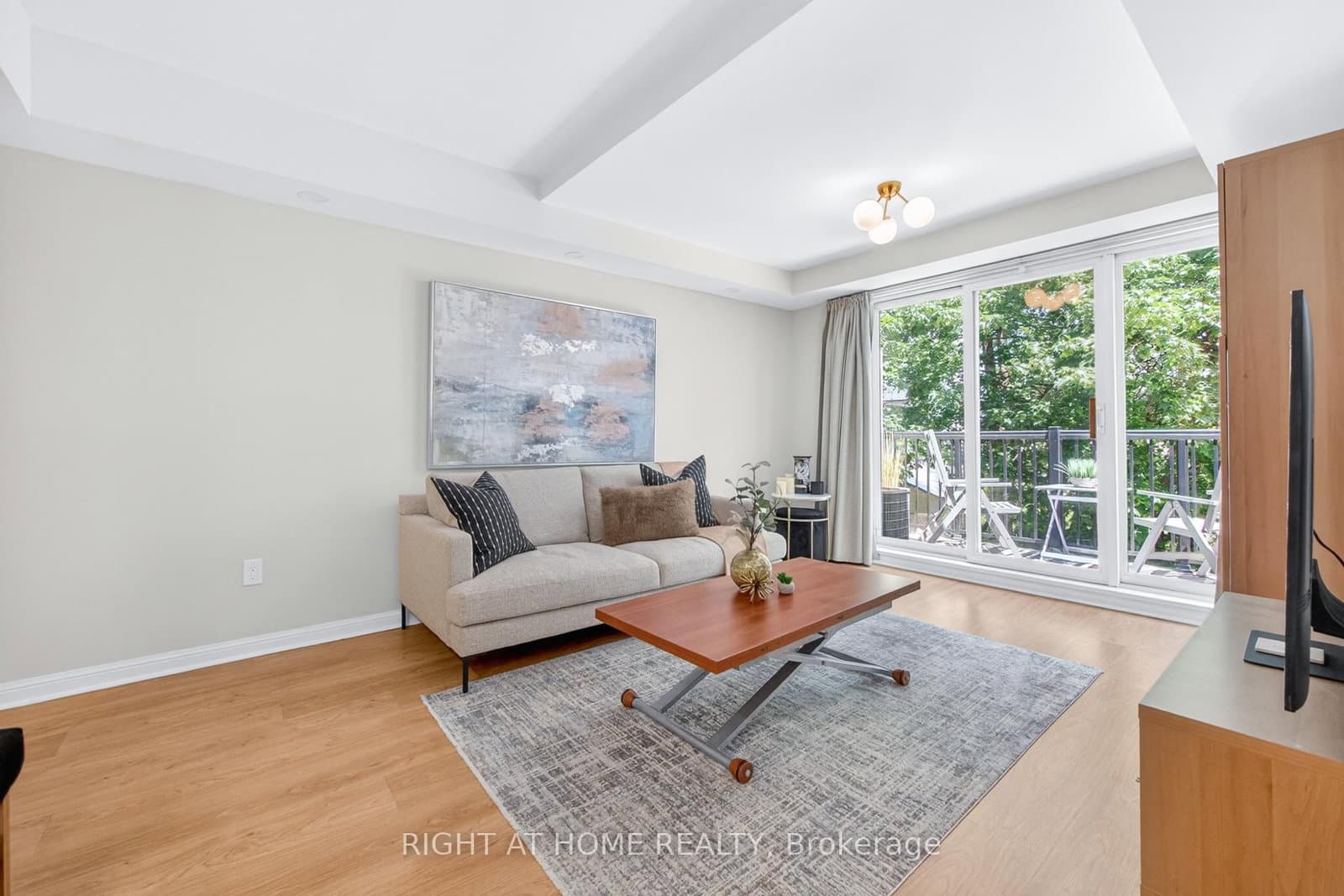 105 George Appleton Way, Unit 2151 thumbnail 7