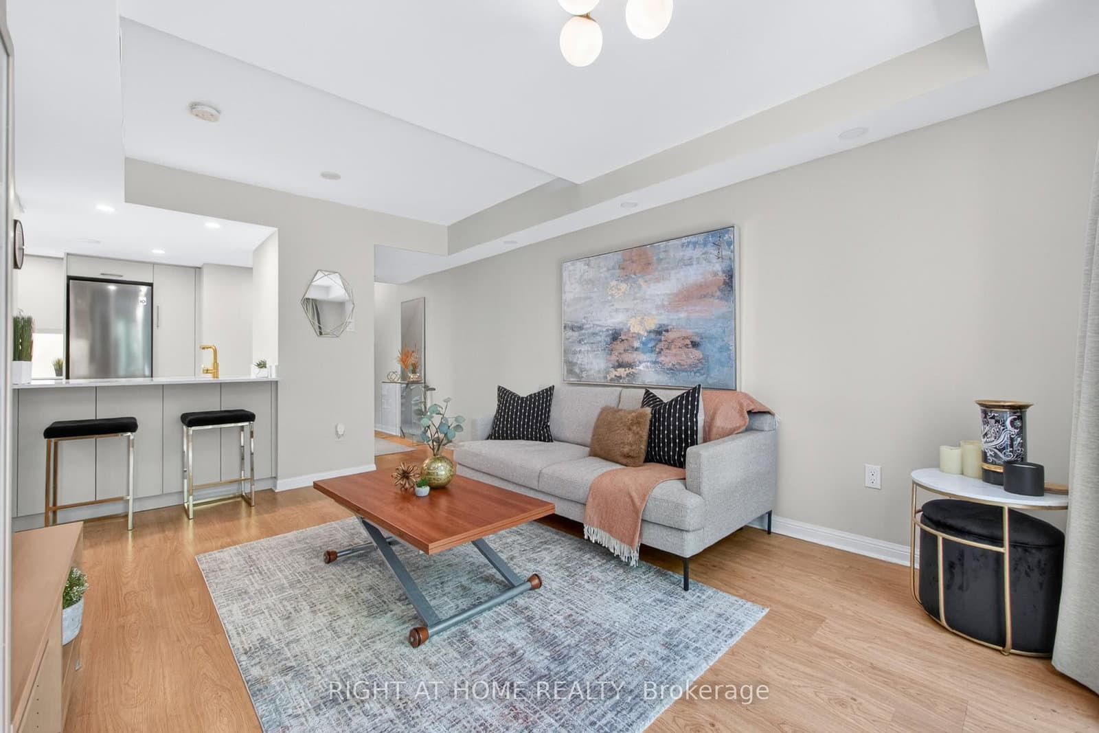 105 George Appleton Way, Unit 2151 thumbnail 9