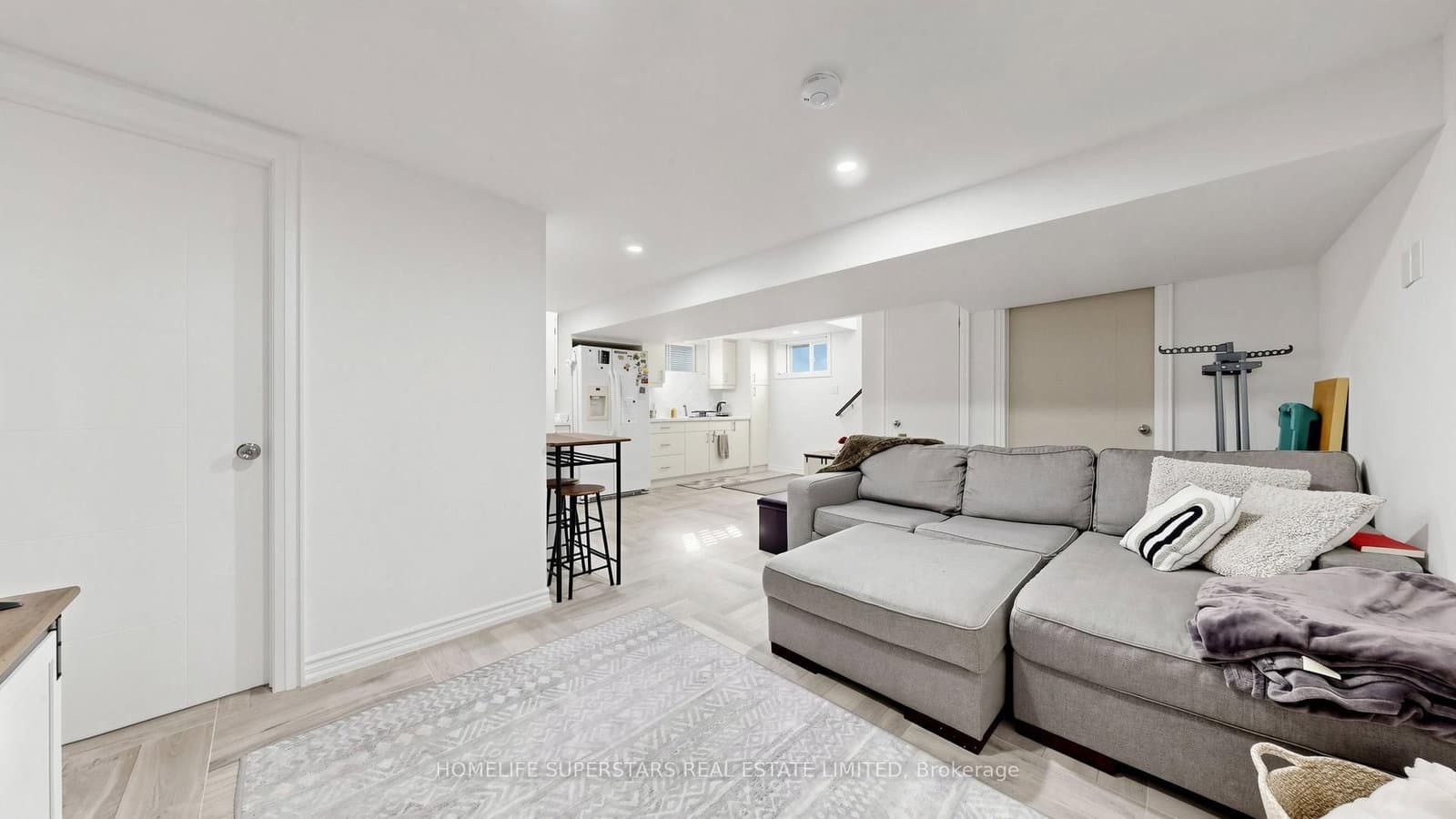 34 Mercer Drive thumbnail 32