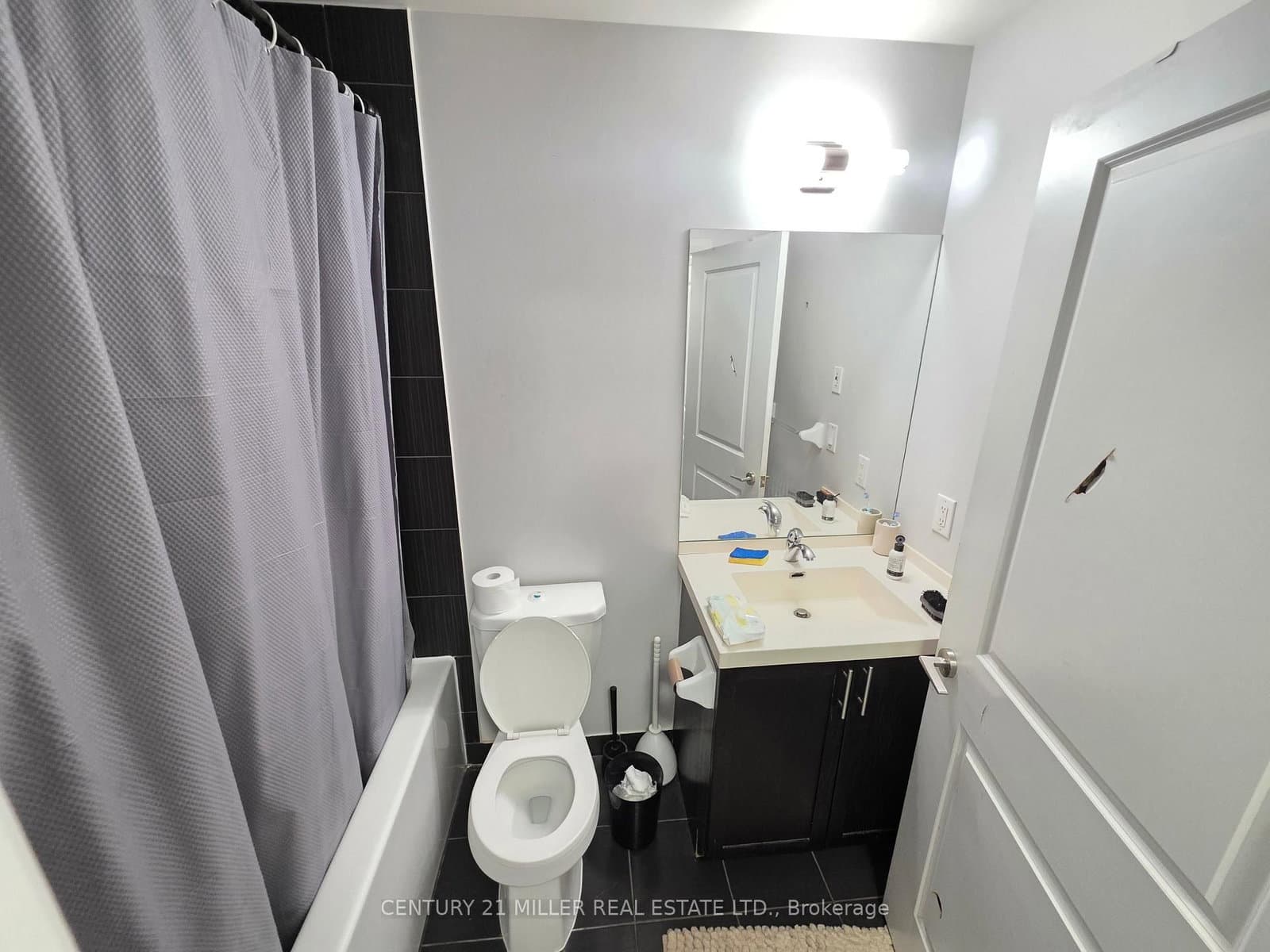 6 Eva Road, Unit 111 thumbnail 3