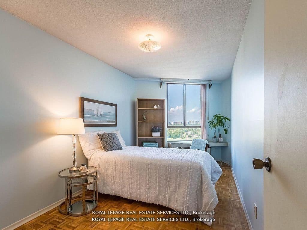 284 Mill Road, Unit PH 8 thumbnail 18