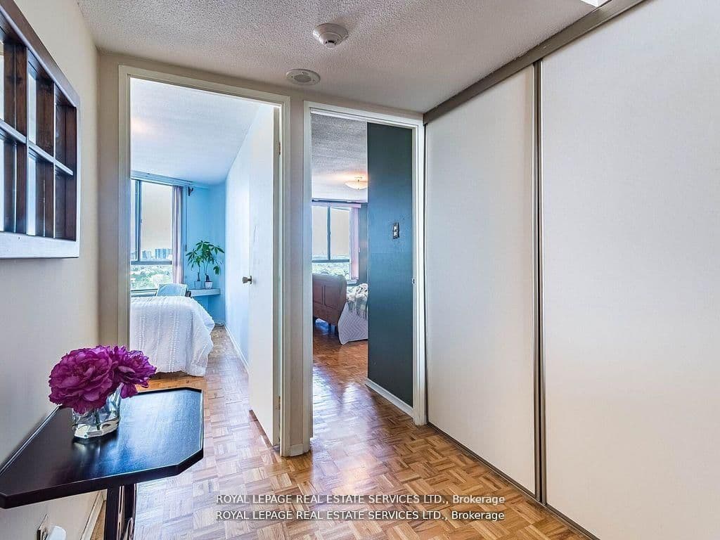 284 Mill Road, Unit PH 8 thumbnail 24