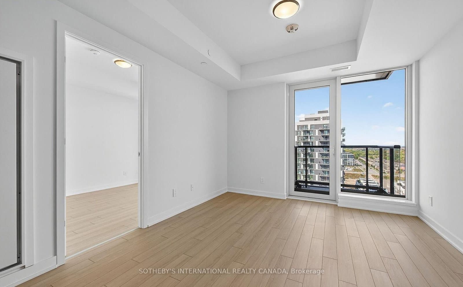 3079 Trafalgar Road, Unit 1005 thumbnail 5