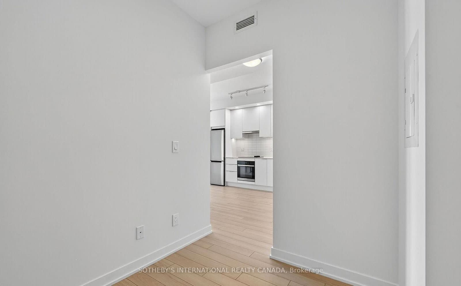 3079 Trafalgar Road, Unit 1005 thumbnail 9