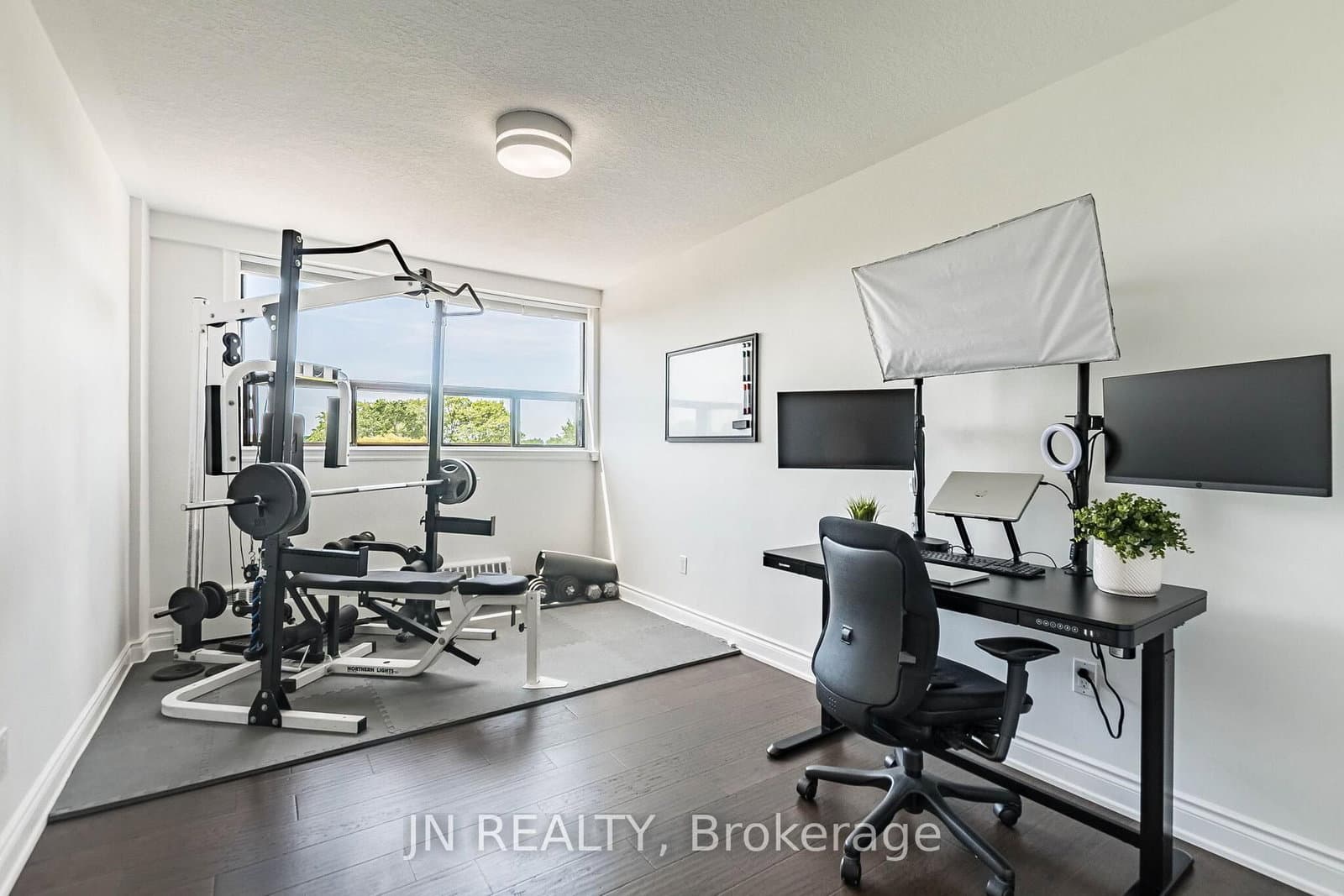 188 Mill Street S, Unit 409 thumbnail 24