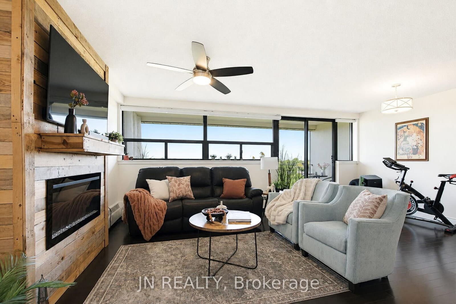 188 Mill Street S, Unit 409 thumbnail 6