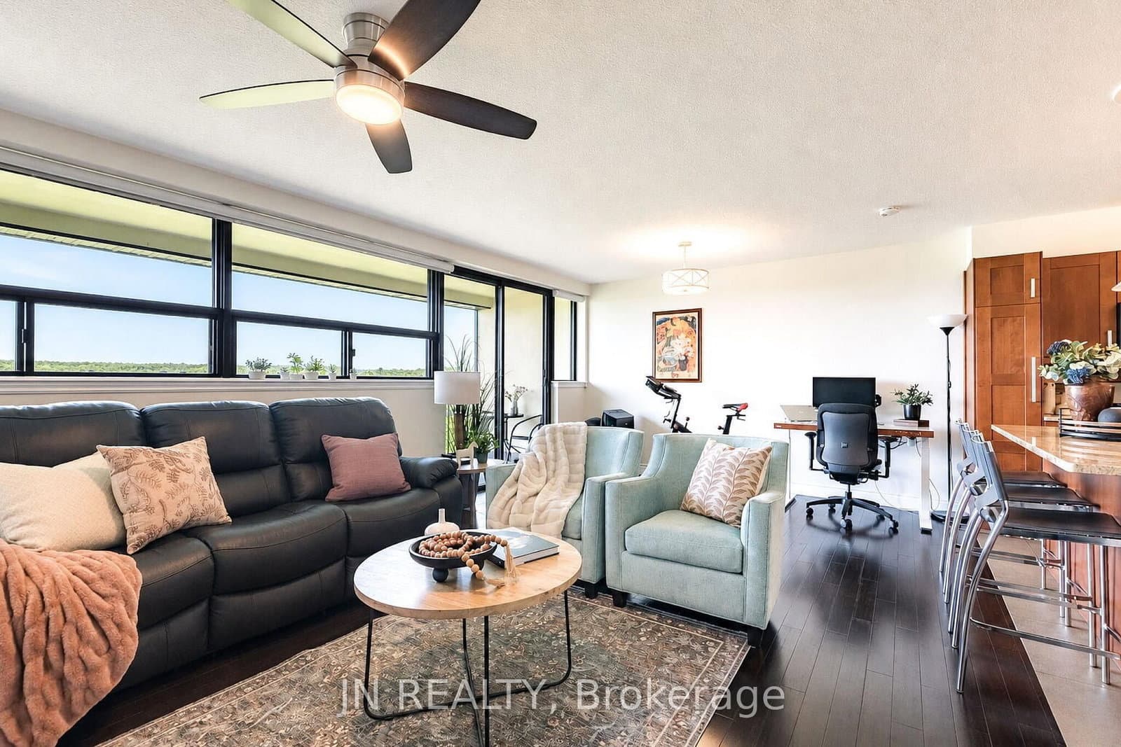 188 Mill Street S, Unit 409 thumbnail 7