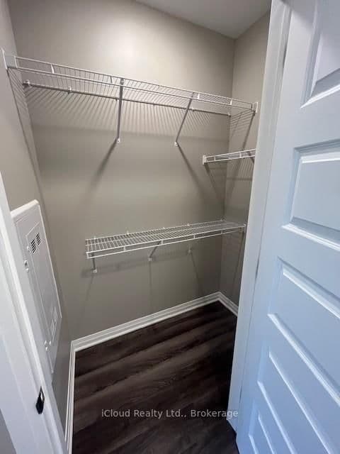 95 Dundas Street, Unit 325 thumbnail 22