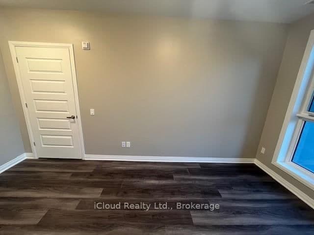95 Dundas Street, Unit 325 thumbnail 30