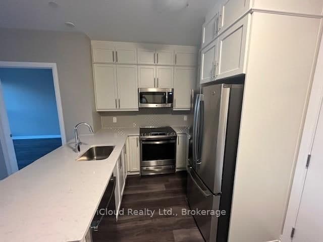 95 Dundas Street, Unit 325 thumbnail 4
