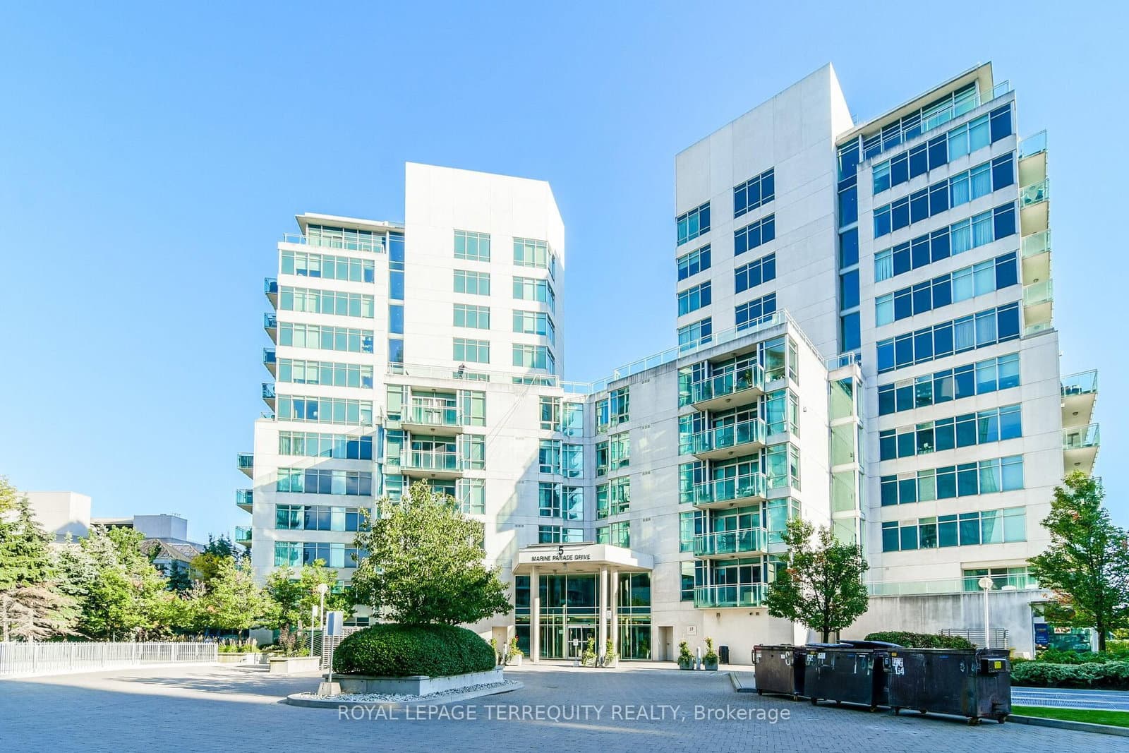 #911 - 5 Marine Parade Drive