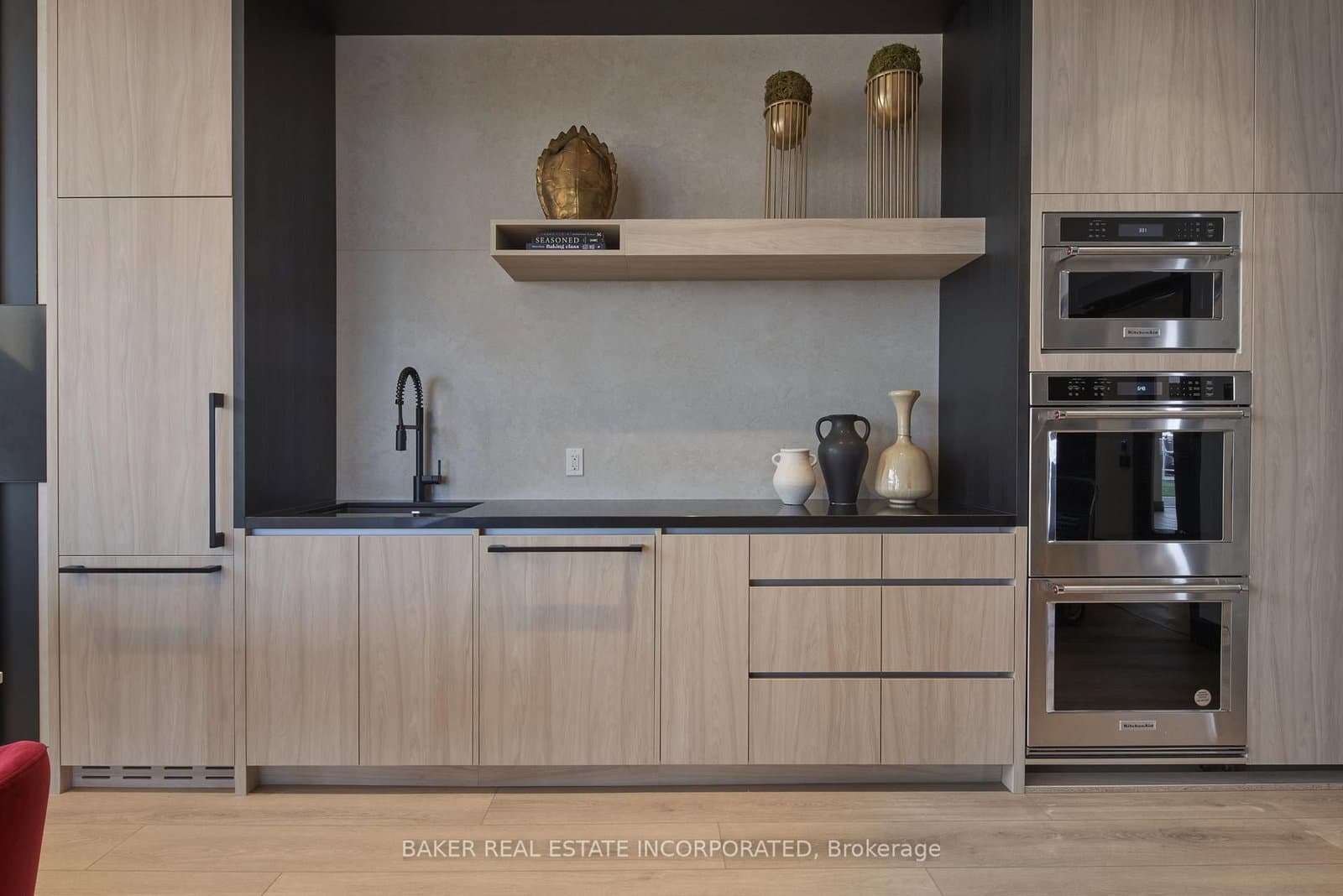 260 Malta Avenue, Unit 1801 thumbnail 10
