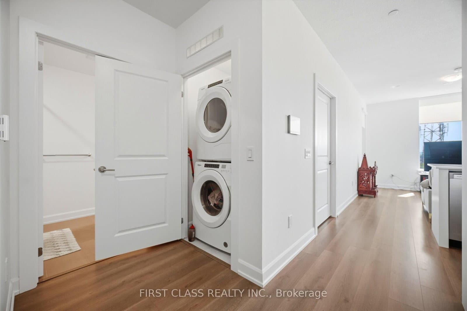 3220 William Coltson Avenue, Unit 1209 thumbnail 20