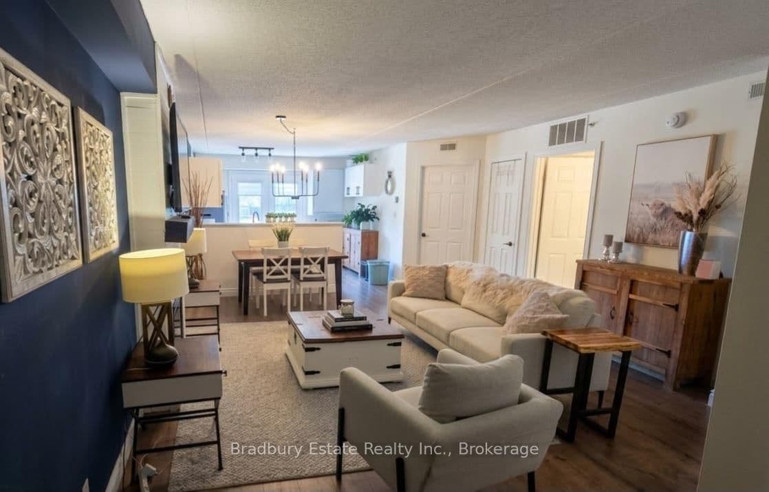 2045 Appleby Line, Unit 305 thumbnail 2