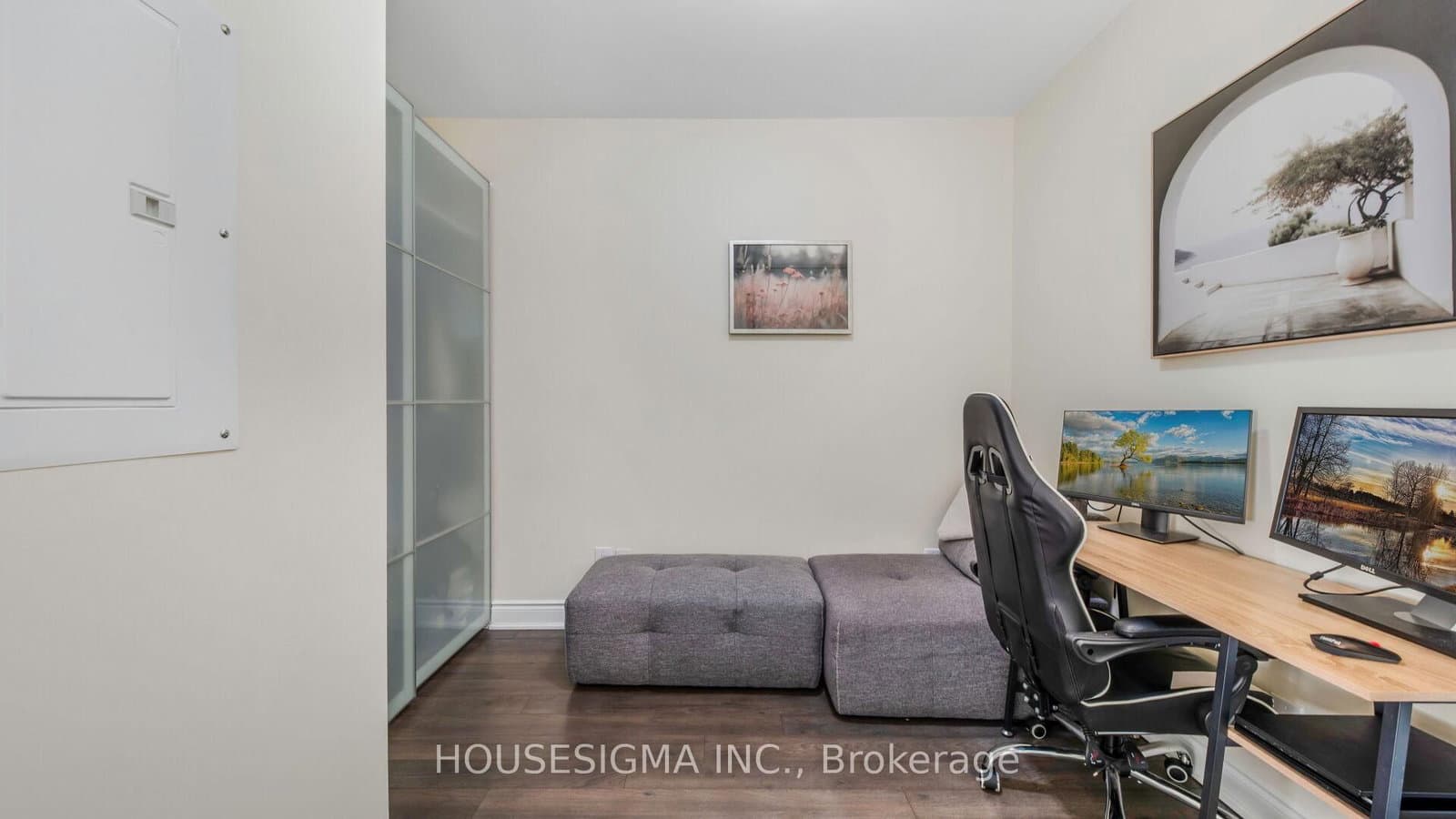 15 James Finlay Way, Unit 1103 thumbnail 5