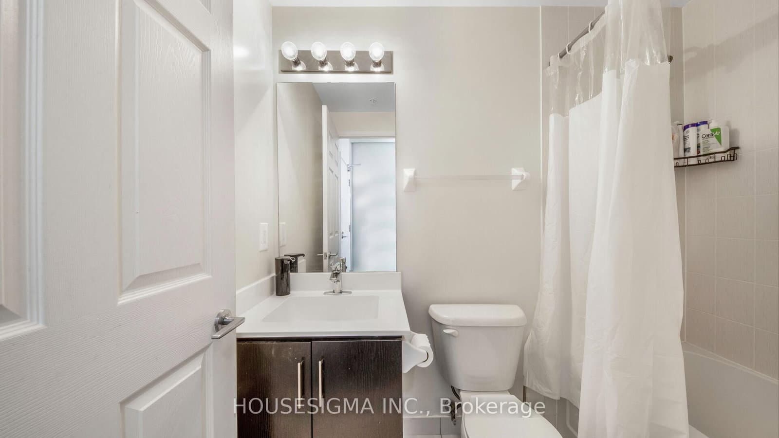 15 James Finlay Way, Unit 1103 thumbnail 7